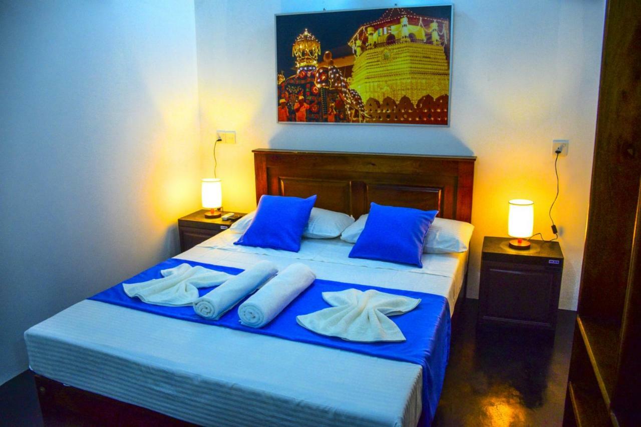 Elsy Villa Negombo Exterior photo